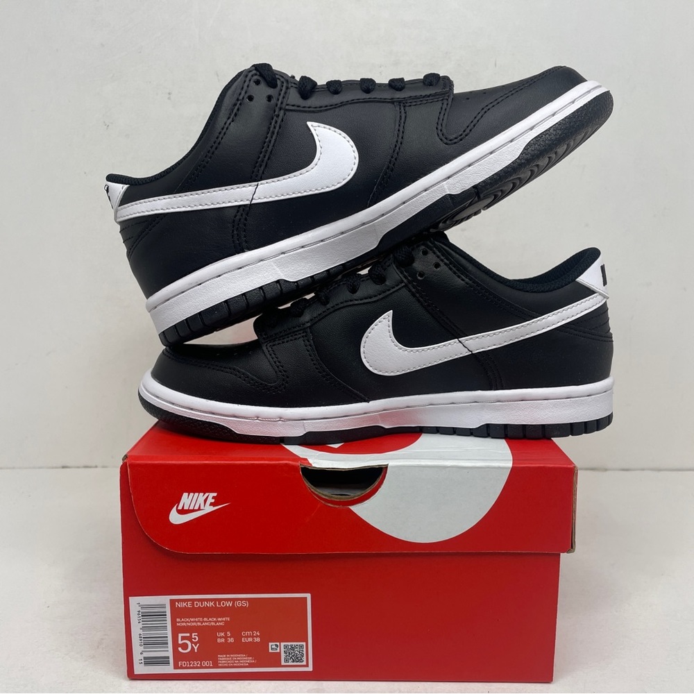 Nike Dunk Low GS “Panda 2.0” 2023 - Picture 3 of 4